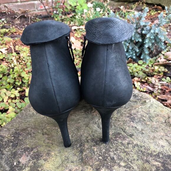 Yvonne Kone Simone Ankle Booties - Picture 4 of 9